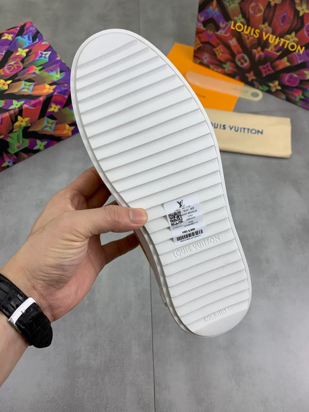 Men's men's shoes💰P520💰[New model]🆘High quality cowhide [Louis Vuitton]LV official website latest model🎁casual and fashionable men's shoes👟hot style💥simple and elegant style, exclusive for trendy men. Unique official website latest brand elements👑original decoration, fashionable and generous, the fabric is made of original denim➕comfortable and breathable mesh lining➕cow leather feet ✅The official website specifies wear-resistant casual outsole, the classic model is taken in real life🎬Color: 6️⃣colors available😍Number of codes: 38-44 Full set of packaging